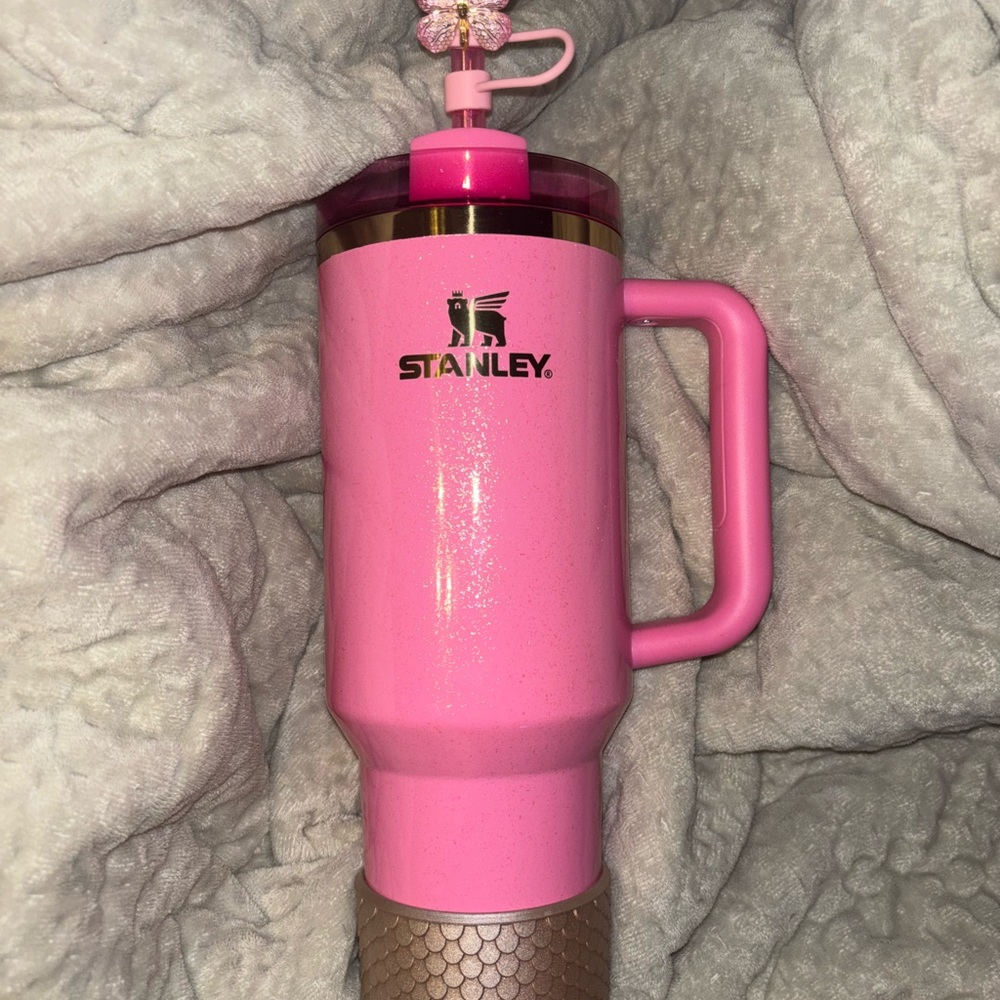 Wicked Glinda 2024 Limited Edition Stanley 40oz